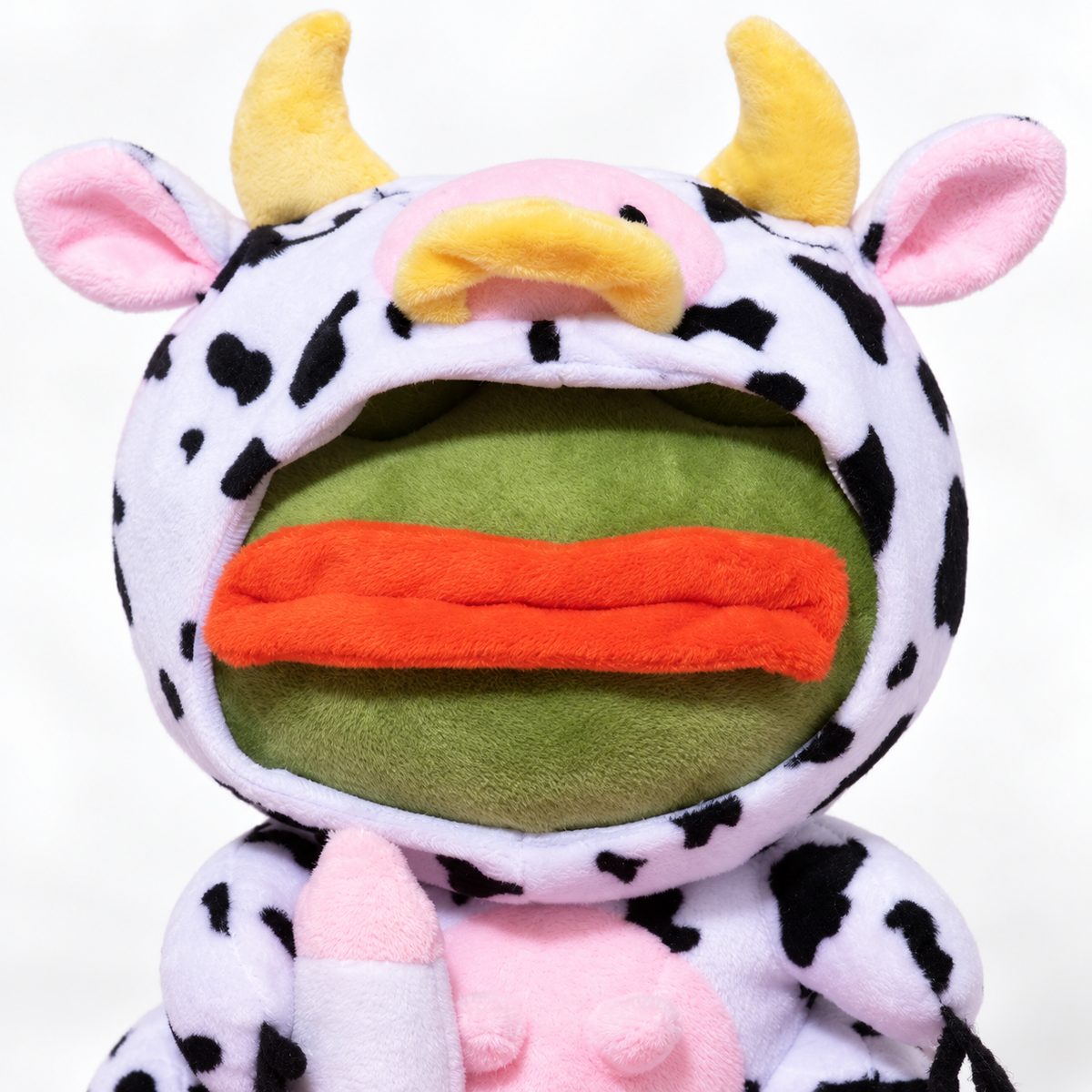 Costume Pepe - Cow - face closeup