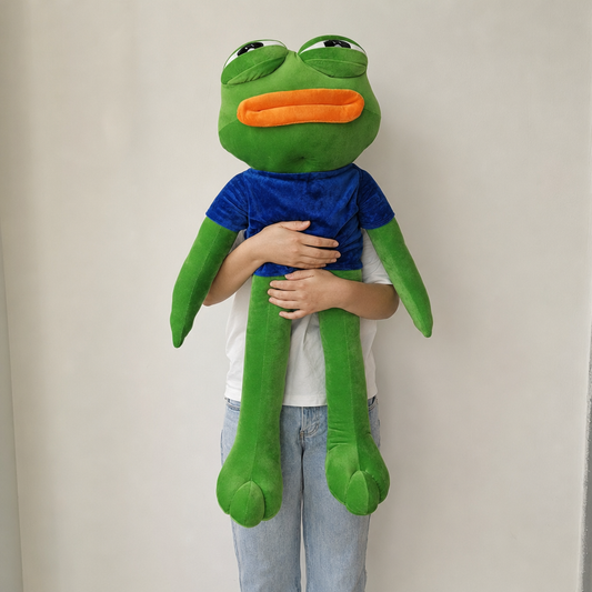 Big Pepe - group shot -held in arms 90cm