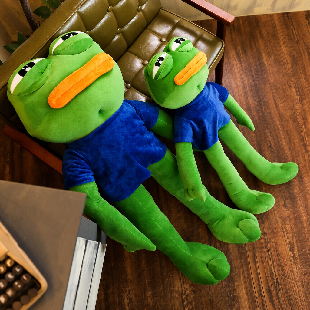 Big Pepe - group shot -70cm and 90cm on floor